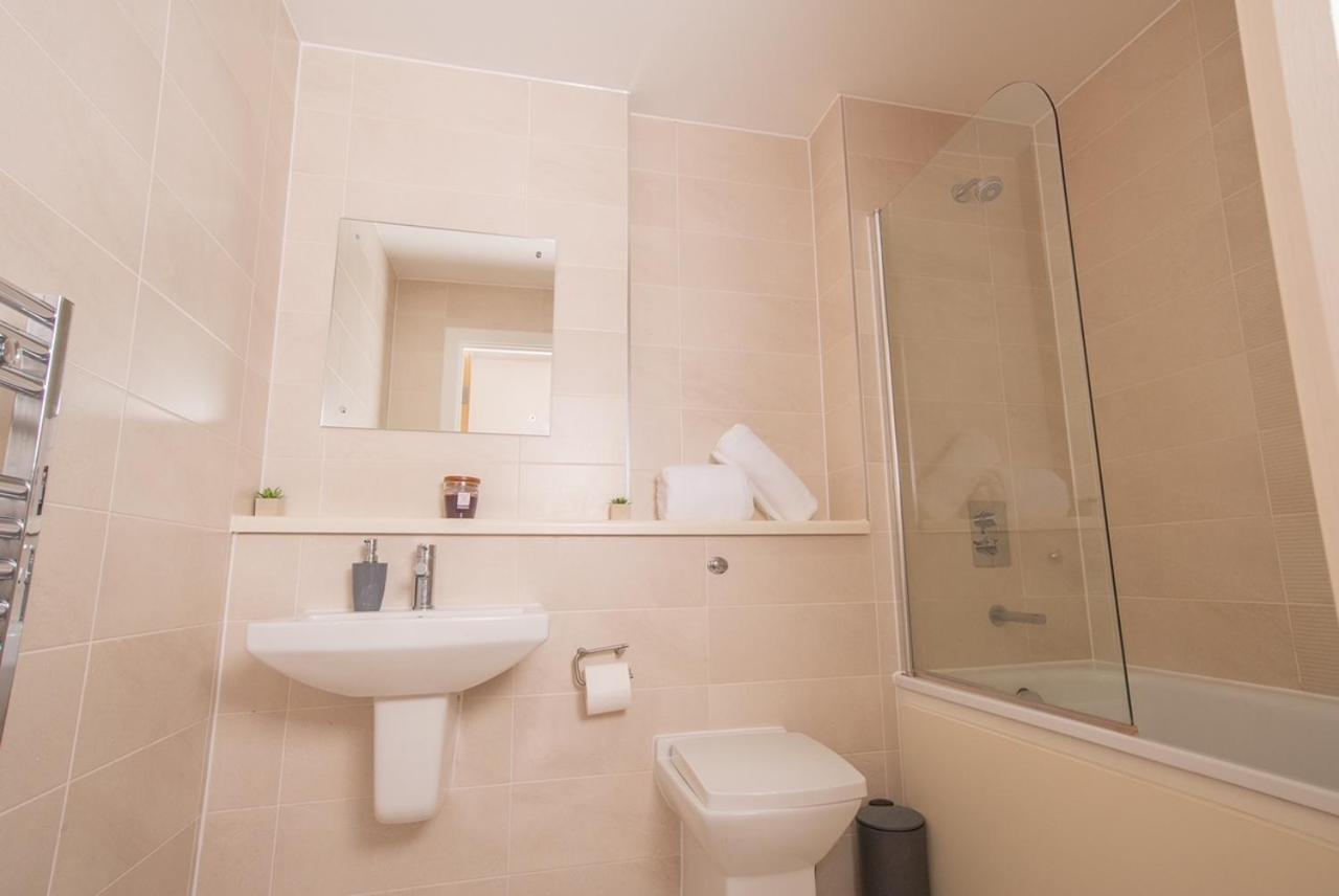 Hallsphere - Stunning Apartment Salford Quays 曼彻斯特 外观 照片